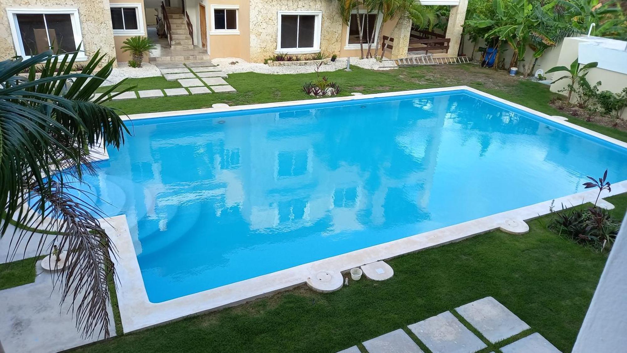 Séjour chez l'habitant In Shared Apartment, Pool And Access